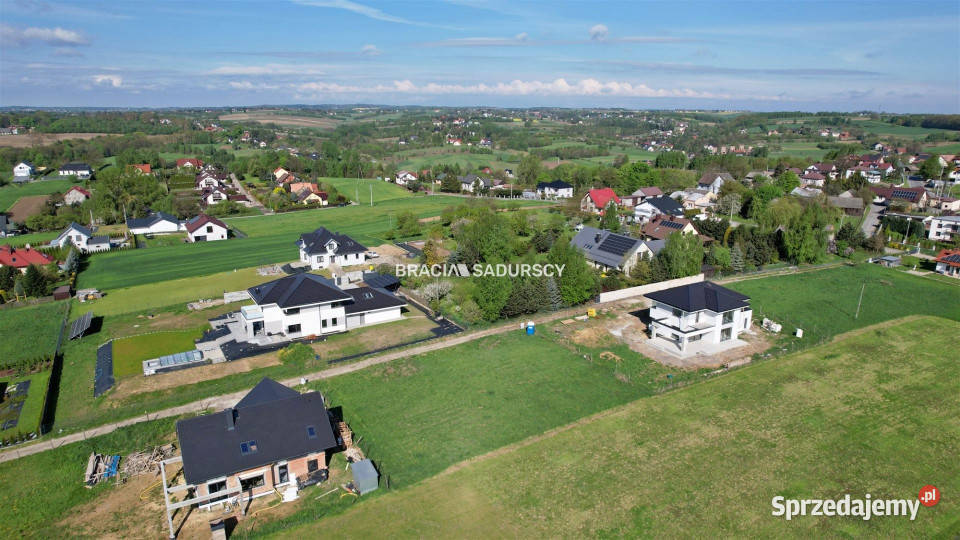 Ogłoszenie działka 1300m2 Narama