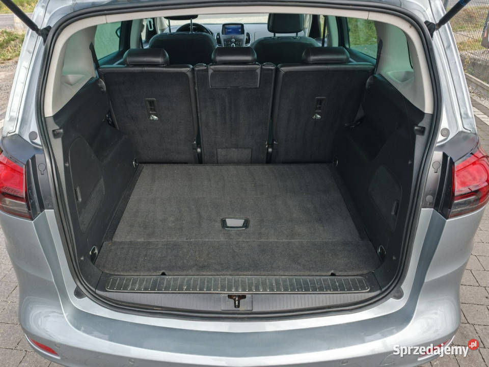 Opel Zafira C 2011 Lipówki
