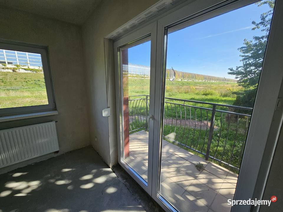 Budynek wielorodzinnyhotel airbnb inwestycja ROI balkon Wrocław