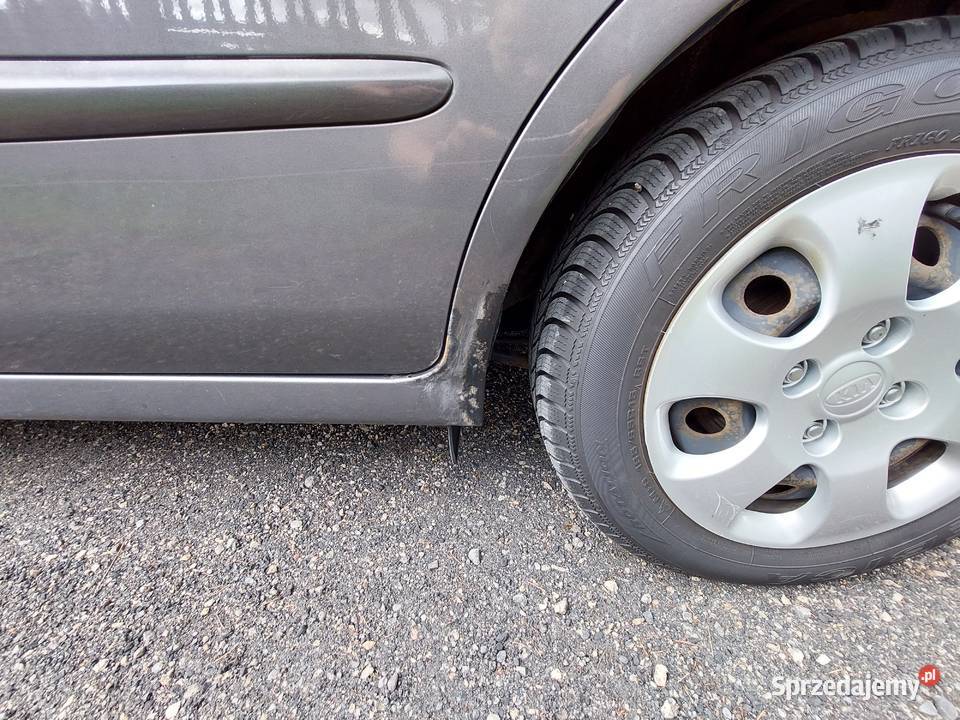 Kia Cerato I Hatchback 16 MPi 105 Końskie