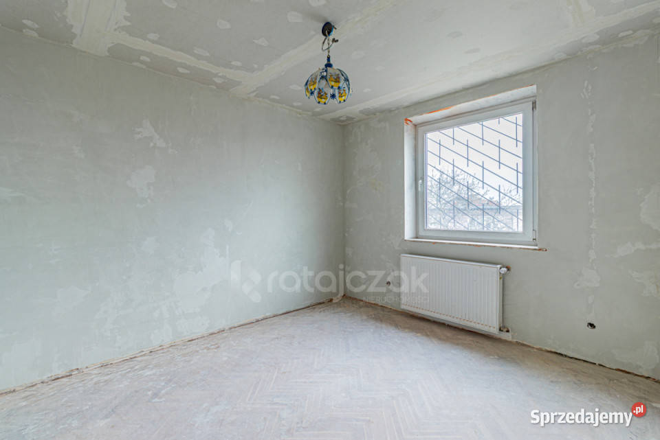 Sprzedam dom wolnostojący 137 metrów Rumia 3 piętra i więcej pomorskie