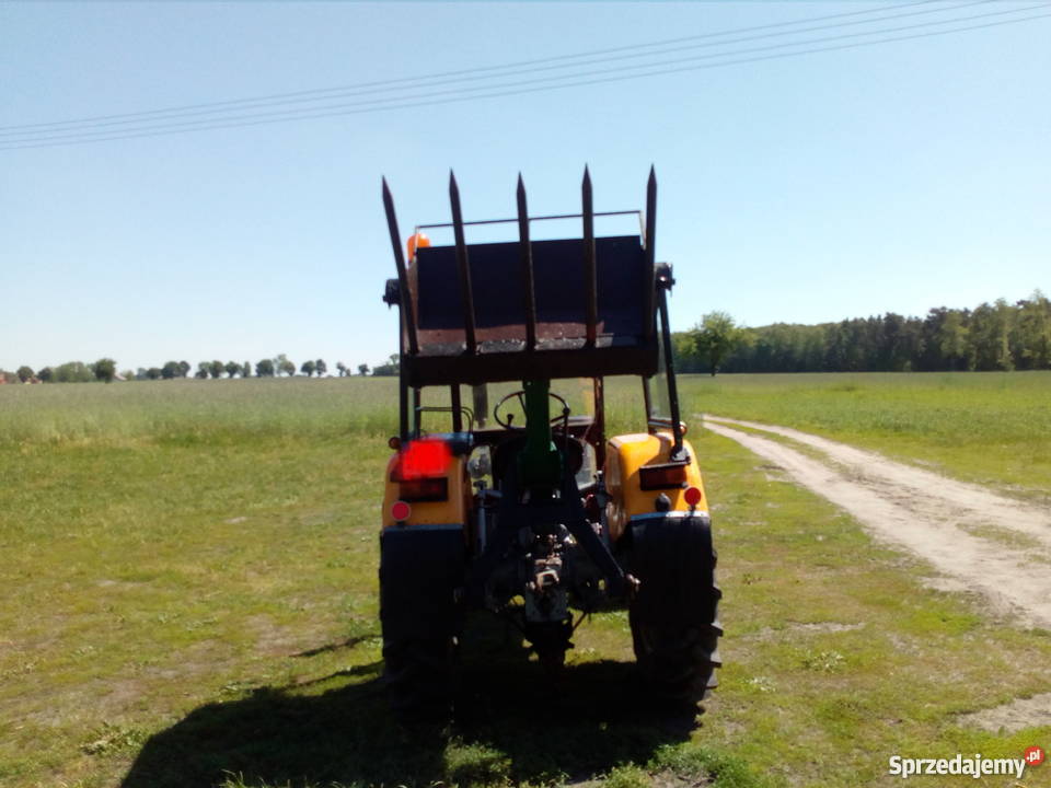 Ładowacz na tył do c 330 c 360 Zelgoszcz