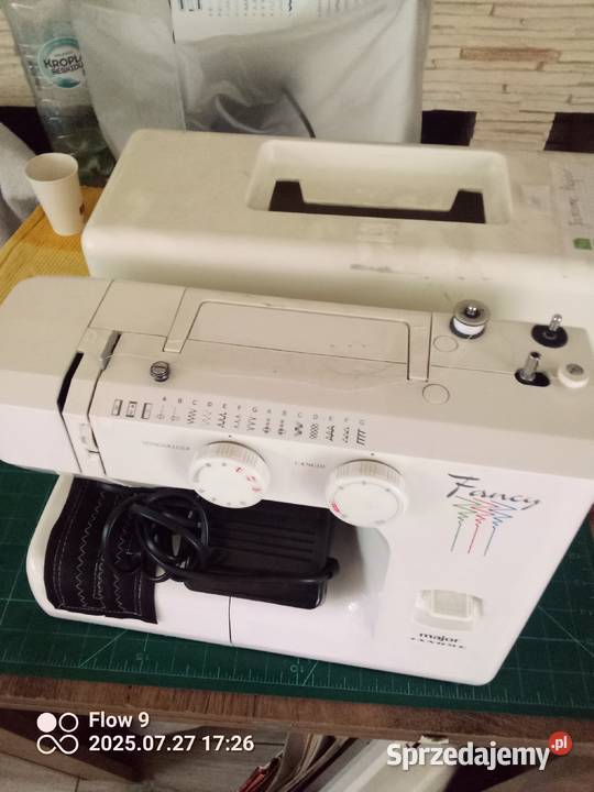 Sprzedam maszynę do szycia Janome
