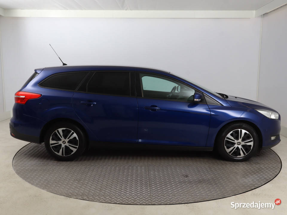 Ford Focus 15 TDCi asystent parkowania Focus Bielany Wrocławskie