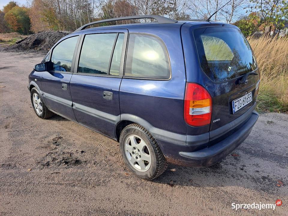 Opel Zafira A 16 7 osobowy opłaty do Lutego 1600cm3 Iłowa sprzedam