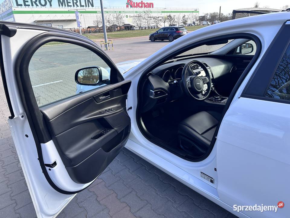 Jaguar XE 2018 20 250 automat wymianie rozrządu Białystok sprzedam