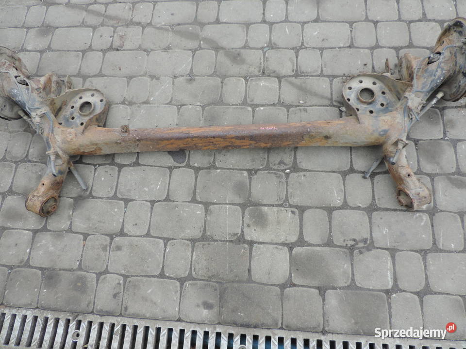 BELKA OŚ TYLNA ZAWIESZENIA TOYOTA YARIS II małopolskie