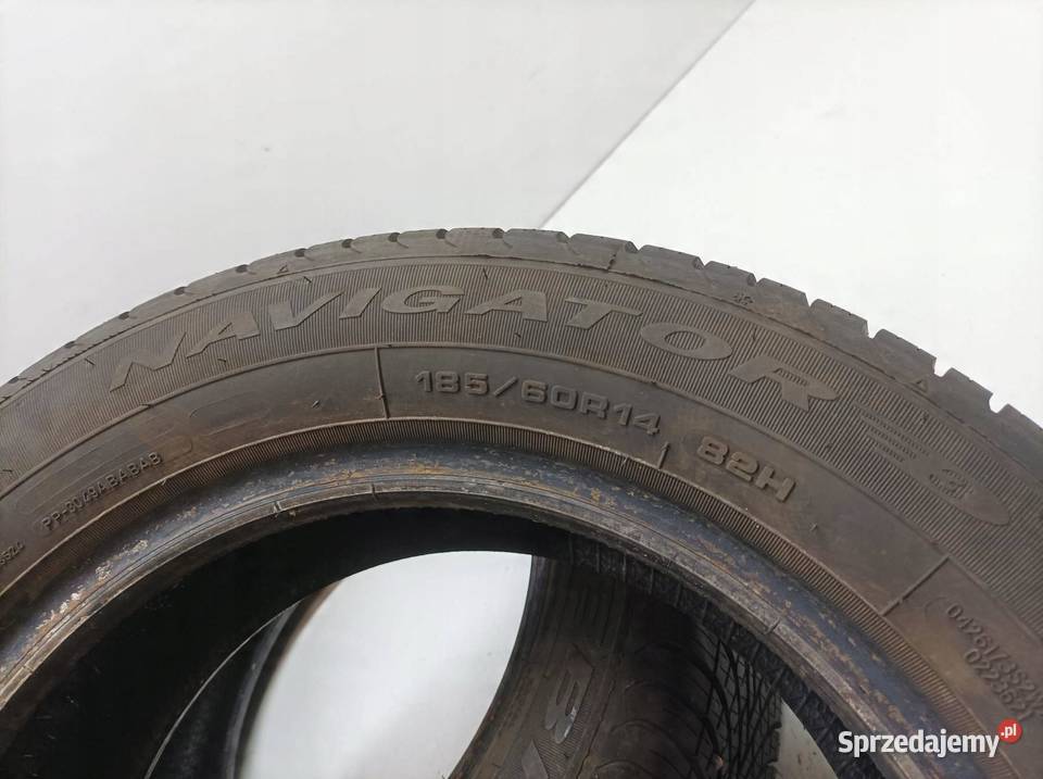 2x OPONA CAŁOROCZNA DĘBICA NAVIGATOR 3 18560R14 sprzedam