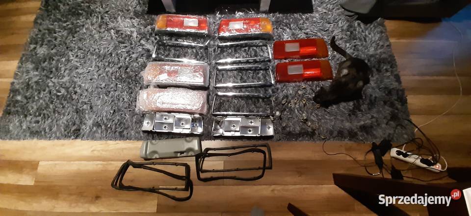 lampy tylnie do bmw e23 klosze chromy uszczelki mazowieckie Mińsk Mazowiecki