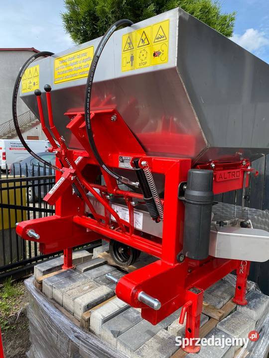 Sprzedam Rozsiewacz Dwutarczowy Sadowniczy RN Koszalin sprzedam