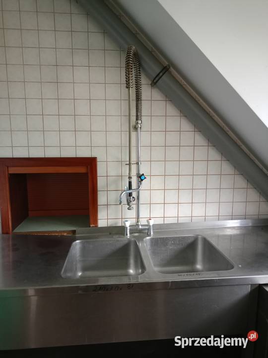 Stół z 2 zlewami i miejscem pod zmywarkę 210x70