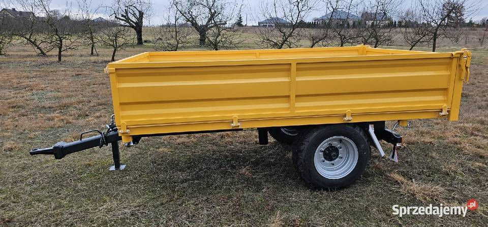 HIT Przyczepa wywrotka 3t do użytku wewnętrznego nieuszkodzony Przyczepy rolnicze łódzkie Mroczków Duży