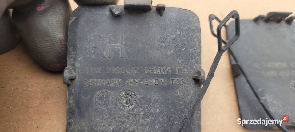 BMW X1 E84 ZAŚLEPKA HAKA TYL ZDERZAKA PRAWA LEWA Ruda Śląska