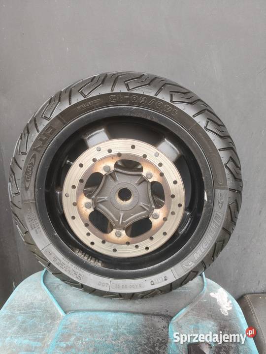 Piaggio Xevo koło tył komplet