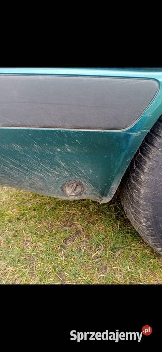 Audi 80 B4 jeżdżący na części łódzkie Sieradz