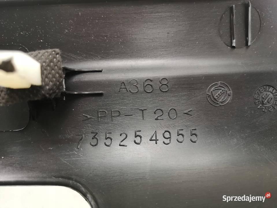 LISTWA PROGOWA PRAWY PRZÓD LANCIA LYBRA 19992005 sprzedam