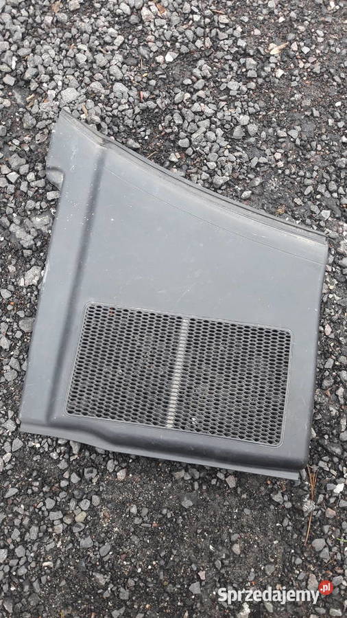 Osłona podszybia filtra powietrza audi a4 b7 osobowe lubelskie Zamość