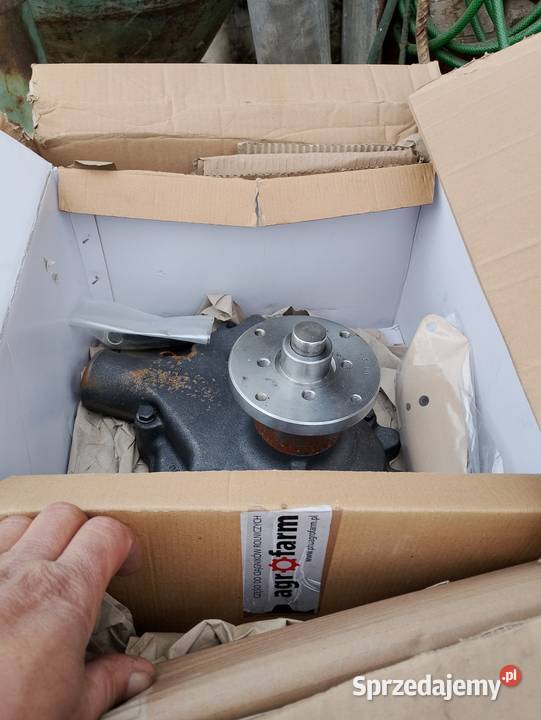 Sprzedam pompę wody John Deere serii 3 dolnośląskie Boreczek