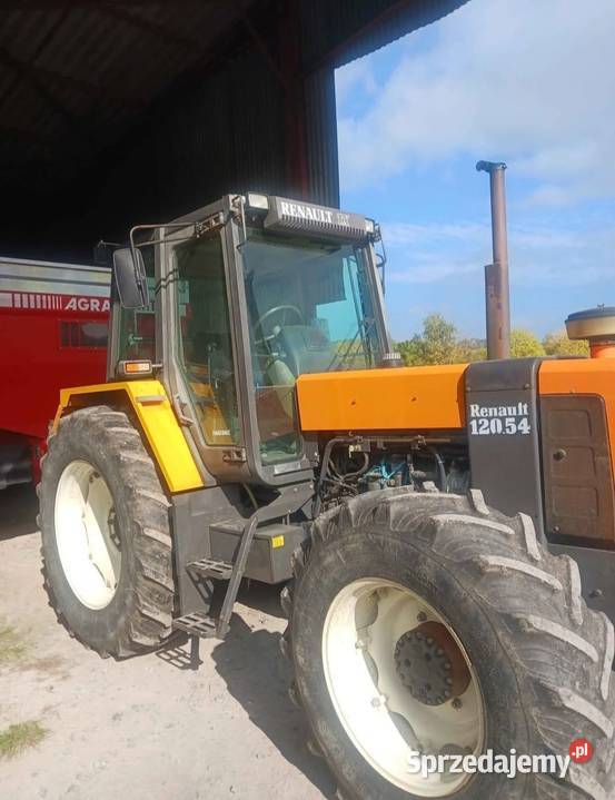 Ciągnik Renault 12054 Czernic