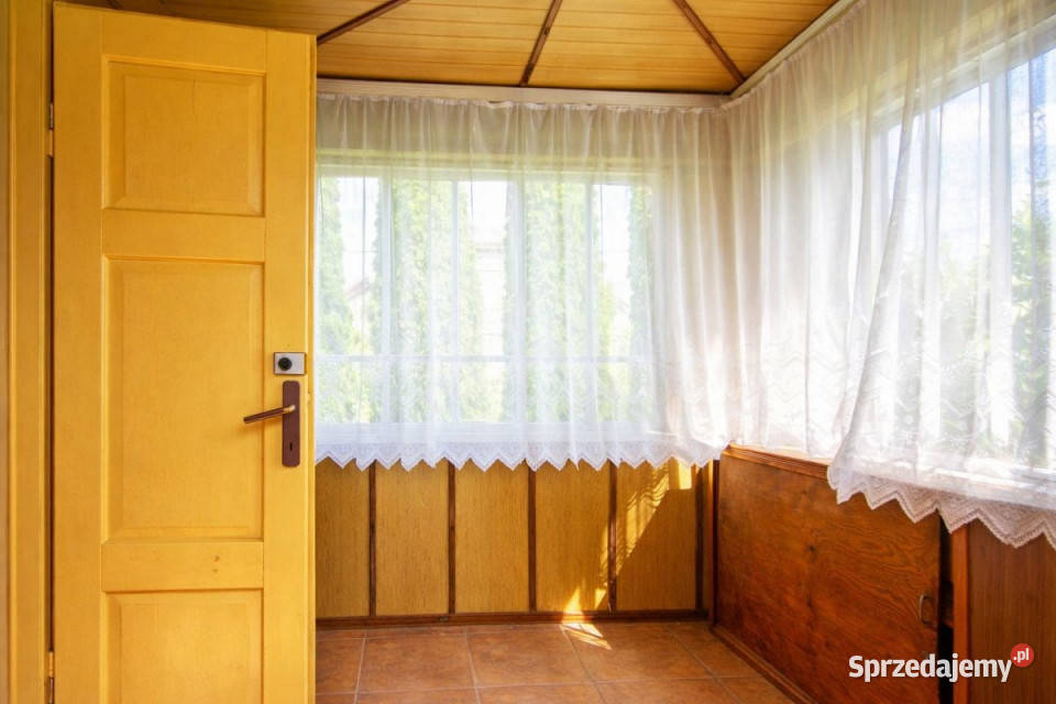 Dom wolnostojący Trawniki 120m2 do remontu