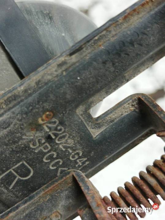 HALOGEN PRAWY PRZÓD EU 92202G41 Hyundai i30 III