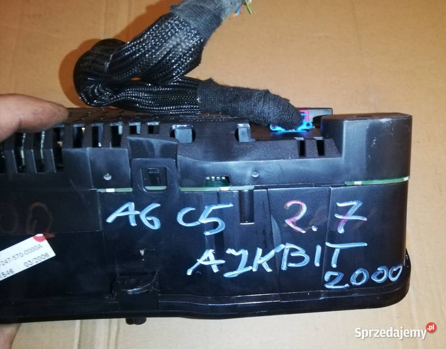 Licznik zegary full fis Audi a6 c5 27 bit Sanok