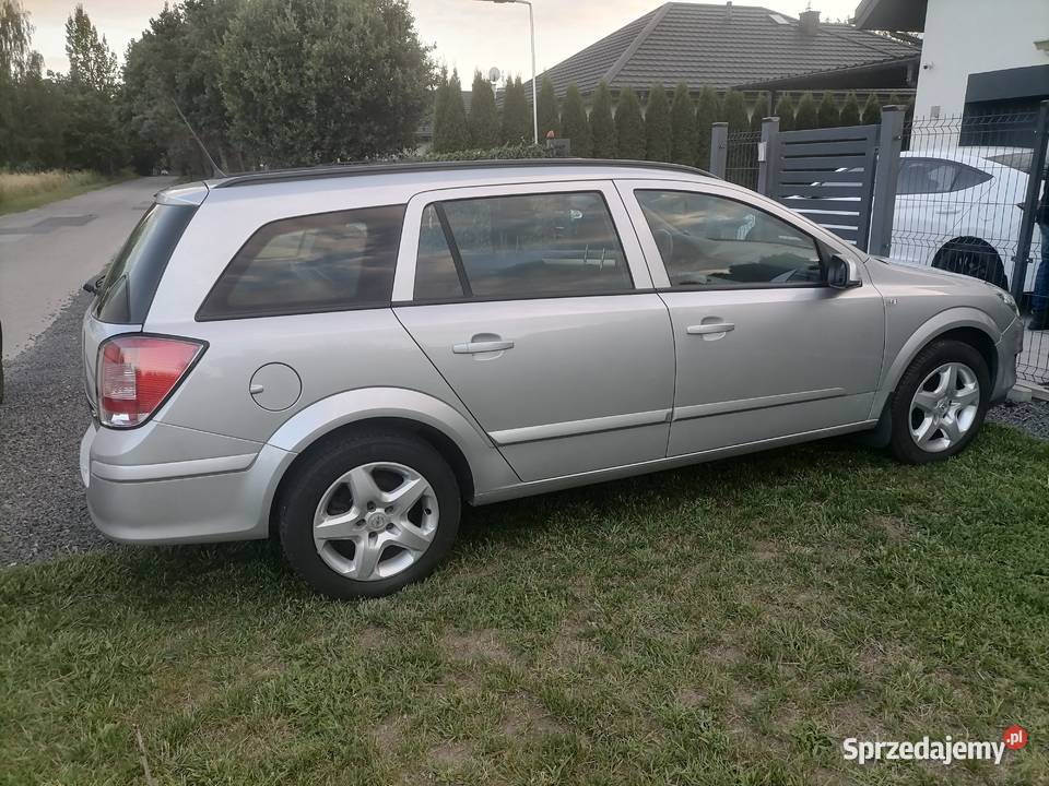 Opel Astra H 16 benz 116 2008 Piotrków Trybunalski