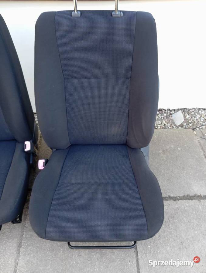 suzuki swift MK6 fotele kanapa podgrzewane osobowe pomorskie Kobylnica