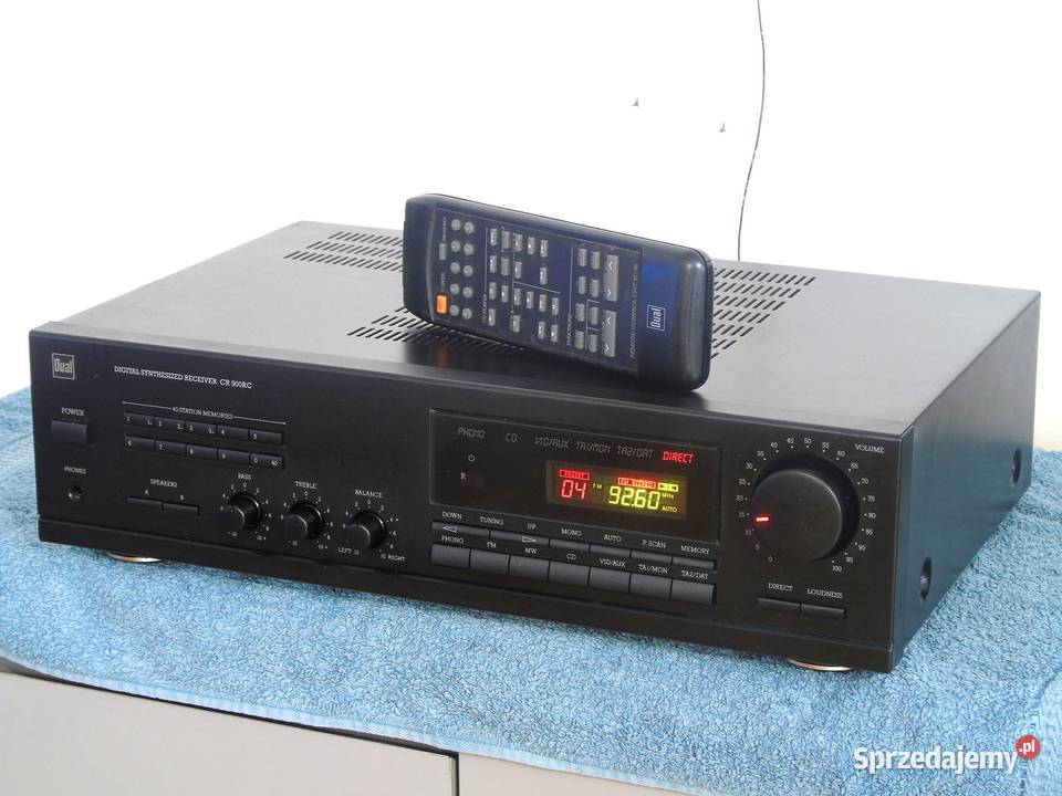 Wzmacniacz z radiem Dual CR900 pilot mocny i Jasło