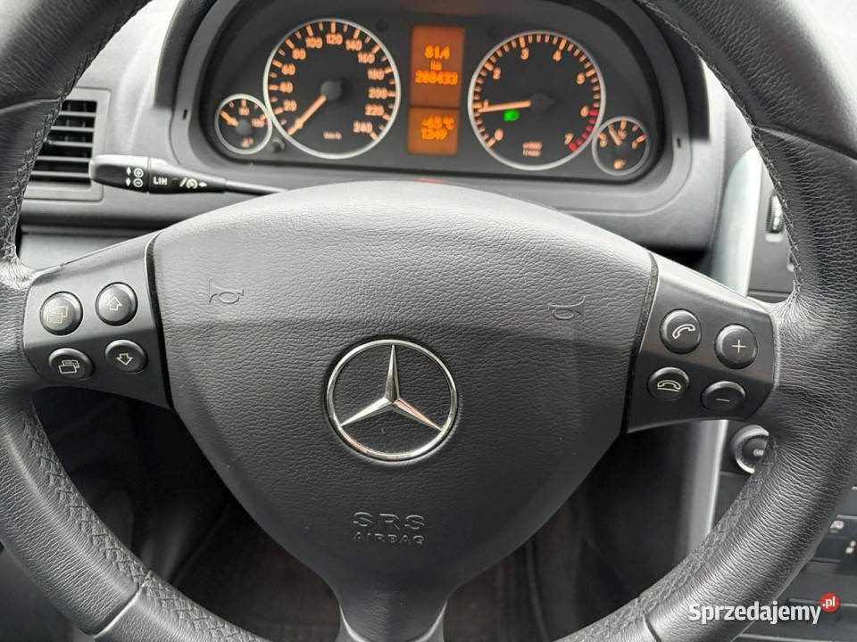 Mercedes A 180 17 benzyna Avantgarde Półskóry Zarejestrowany w Polsce Lipówki