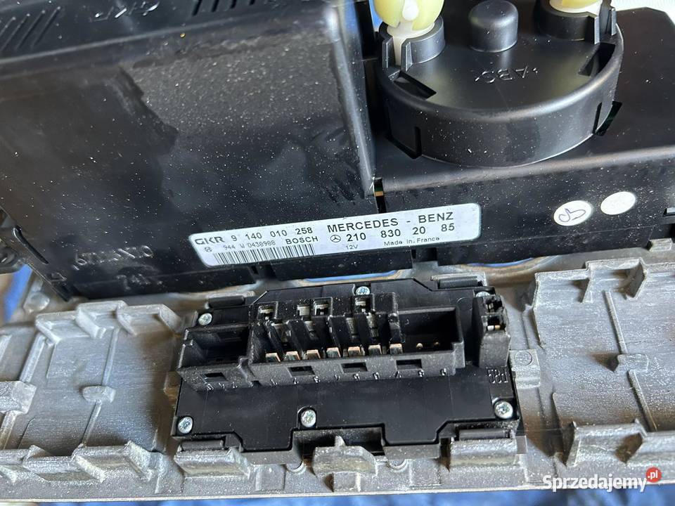 Mercedes W210 Panel Klimatyzacji Nawiewu osobowe Bolesławiec