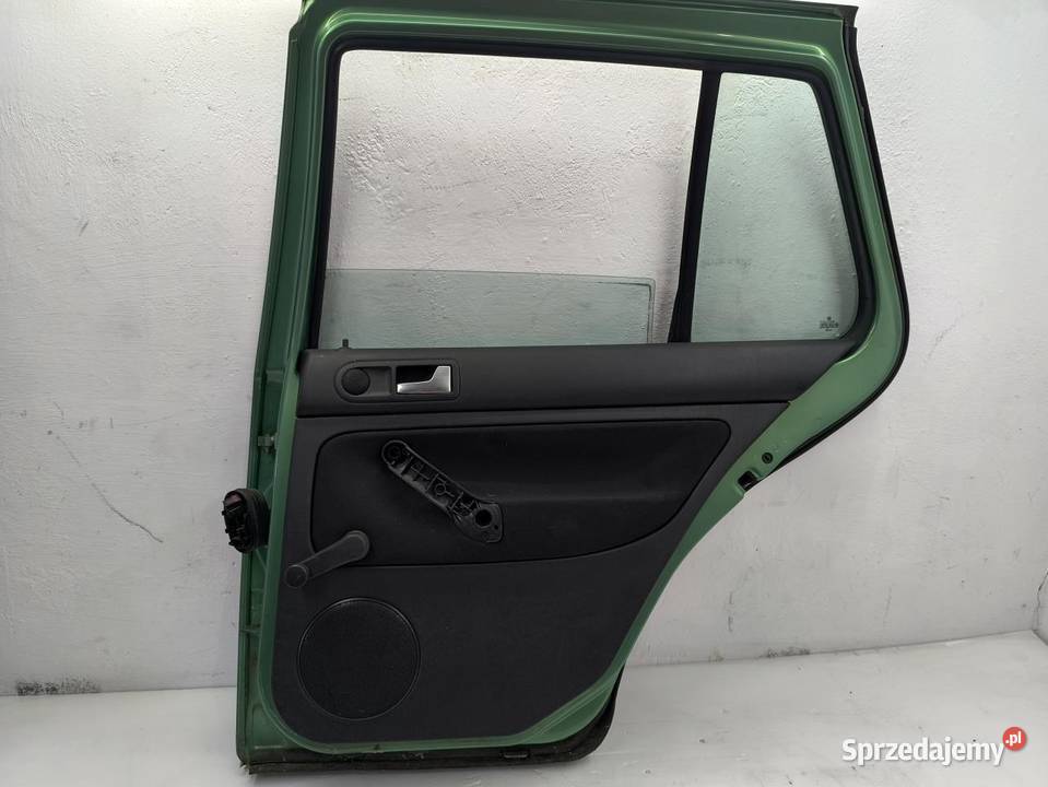 DRZWI PRAWY TYŁ VW GOLF IV 14