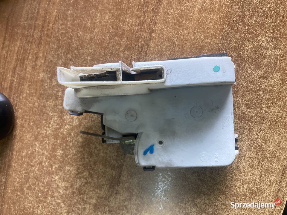 vento zamek drzwi prawy tyl Pozostałe