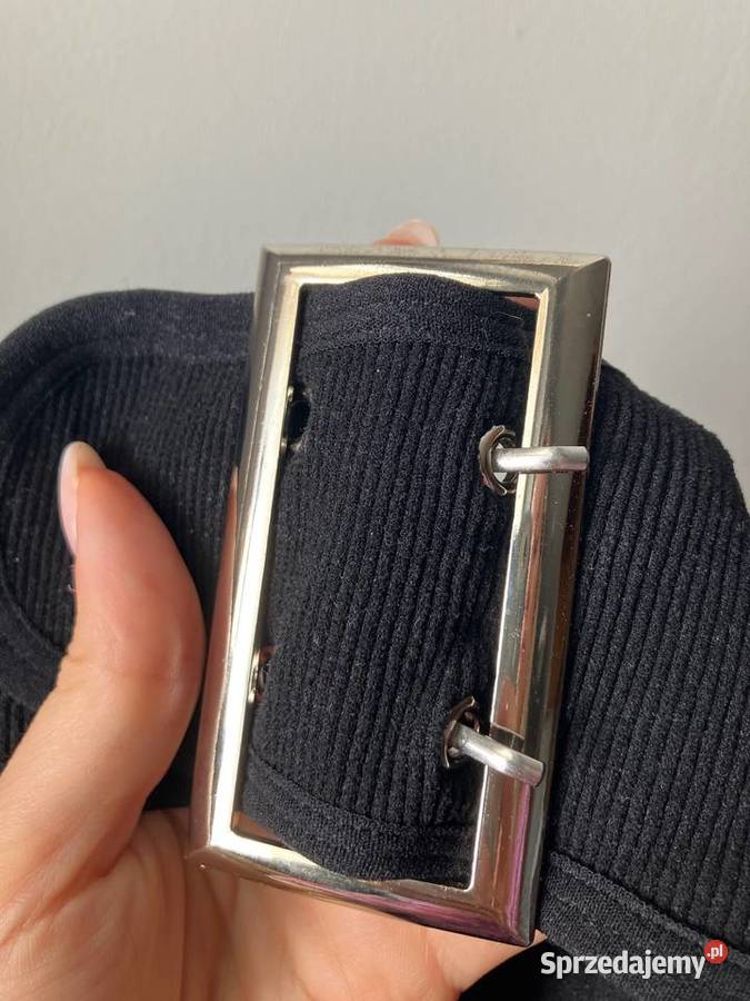 Nowy z metką krótki top czarny Fashion Nova Rozmiar 36(S) podkarpackie Nisko sprzedam