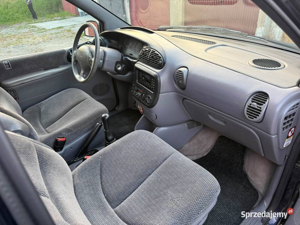 Chrysler Voyager 25 Diesel Niski Przebieg Dębica