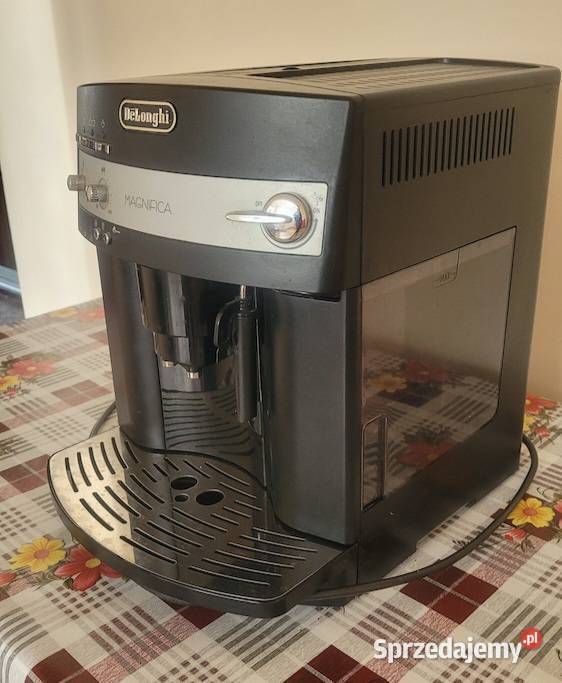 Ekspres DeLonghi Magnifica Nadarzyn sprzedam