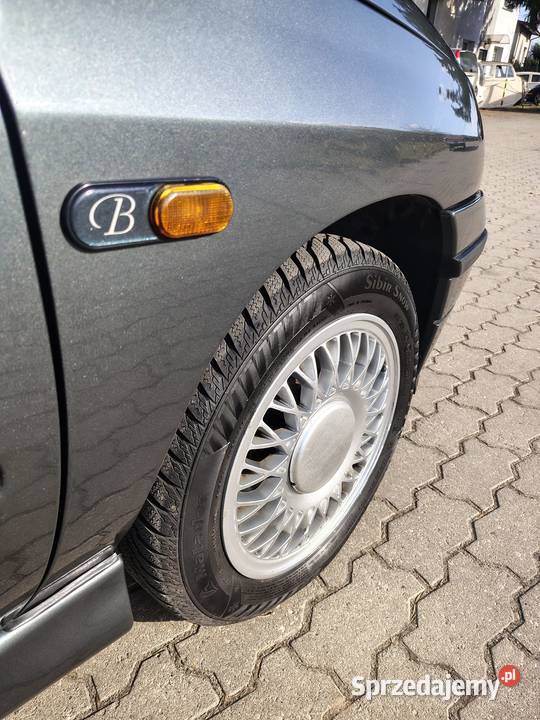 Renault Clio Baccara 14L 1992 stan bez korozji radio Clio Clio łódzkie
