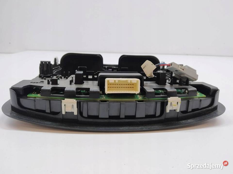 LAMPKA PODSUFITKI CZARNA STLINE DS73F519A58 Ford