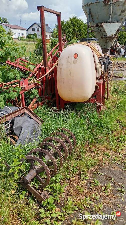 Opryskiwacz rau 900l sprzedam całość 400zl pomorskie Tczewskie Łąki