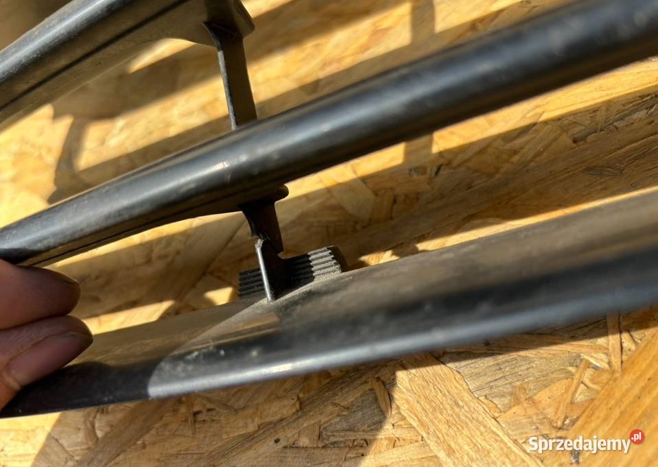 KRATKA GRILL ATRAPA ZDERZAKA PRZÓD 7174180G00