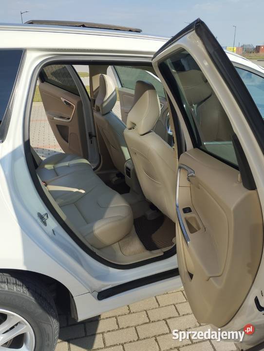 Volvo XC60 20 T5 KAMERA COFANIA CZUJNIKI Sokołów Podlaski