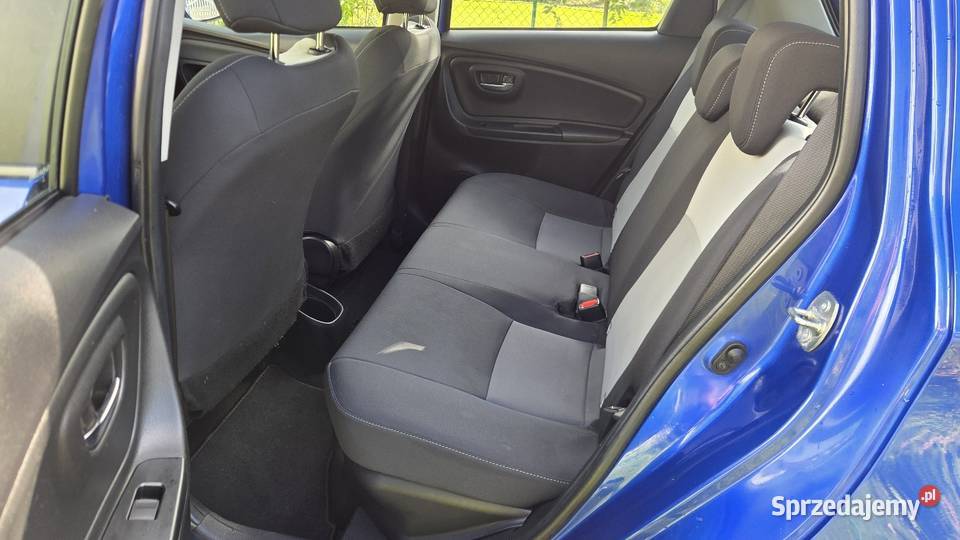 Toyota Yaris Hybryda Automat 35 przebiegu 35000km Gdańsk