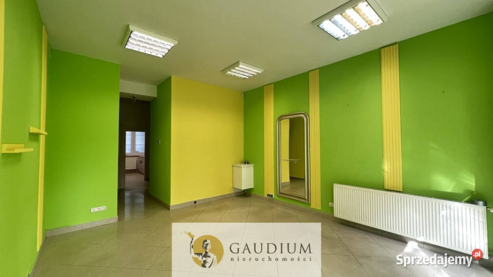Lokal w centrum Gdyni z witryną 21230zł/m2 pomorskie Gdynia