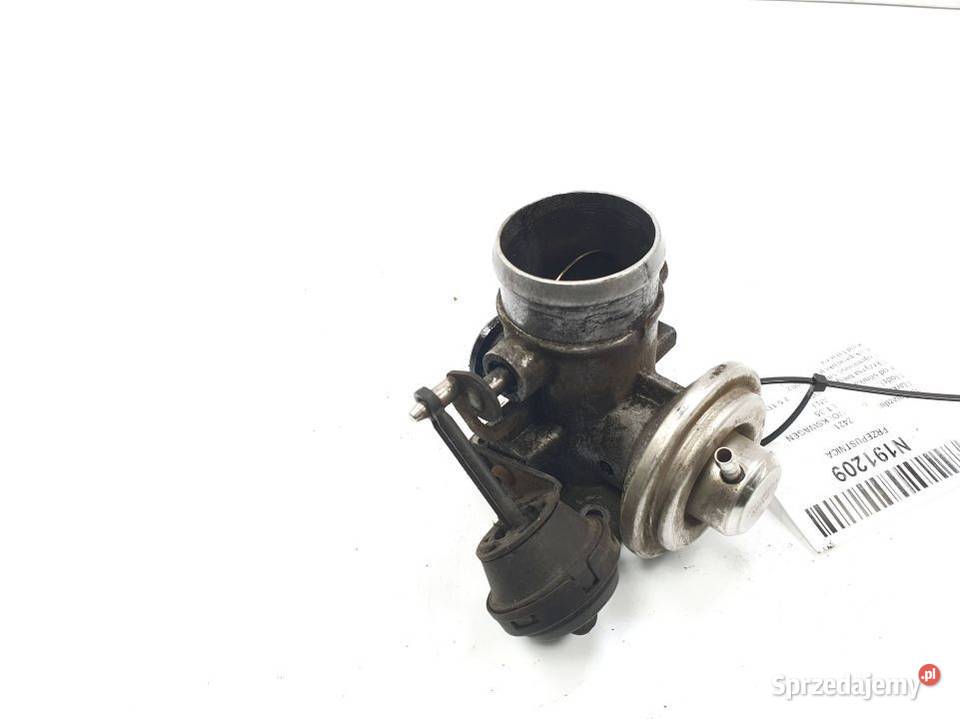 PRZEPUSTNICA VOLKSWAGEN LT 35 074129463A Lipno