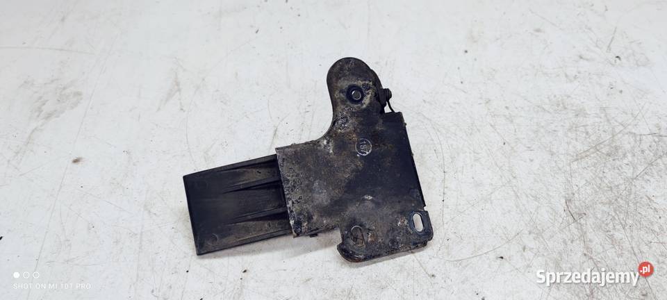 ZAMEK MASKI RYGIEL AUDI A8 D3 LIFT 4E0823485B śląskie Przystajń