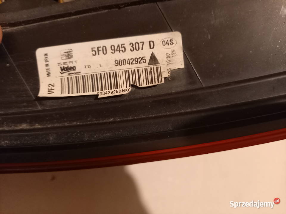seat leon 5f 5F0945307D valeo lampa lewa tył