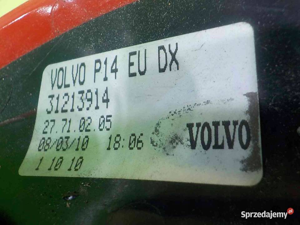 VOLVO C30 LIFT 16 D 10r 3D lampa prawa tyl osobowe Suków
