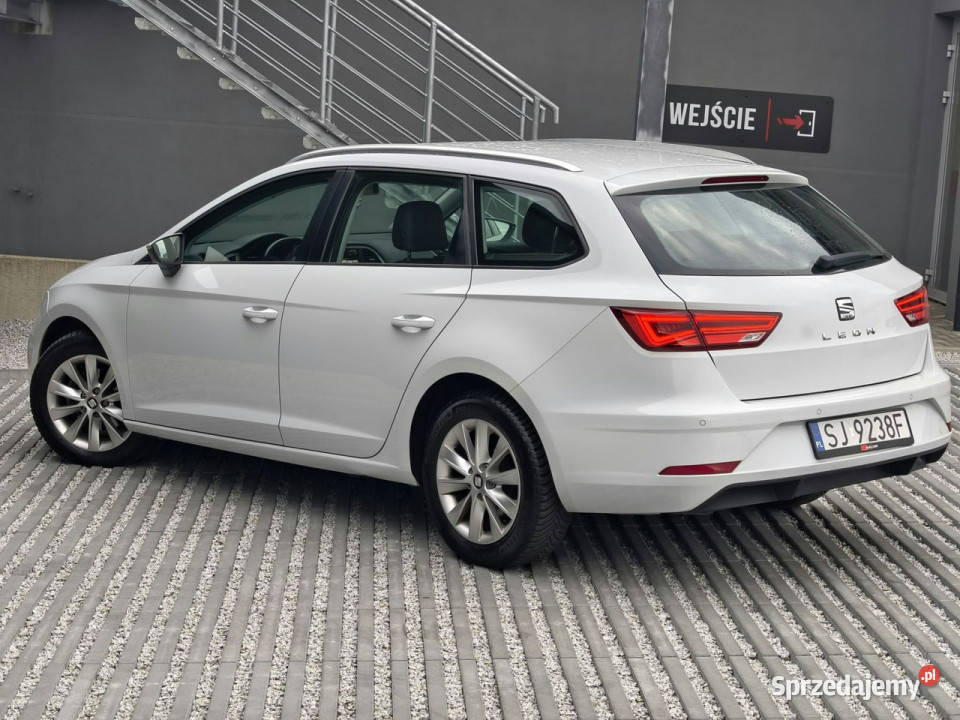 Seat Leon lifcie 16 tdi 115 automat full led Leon sprzedam