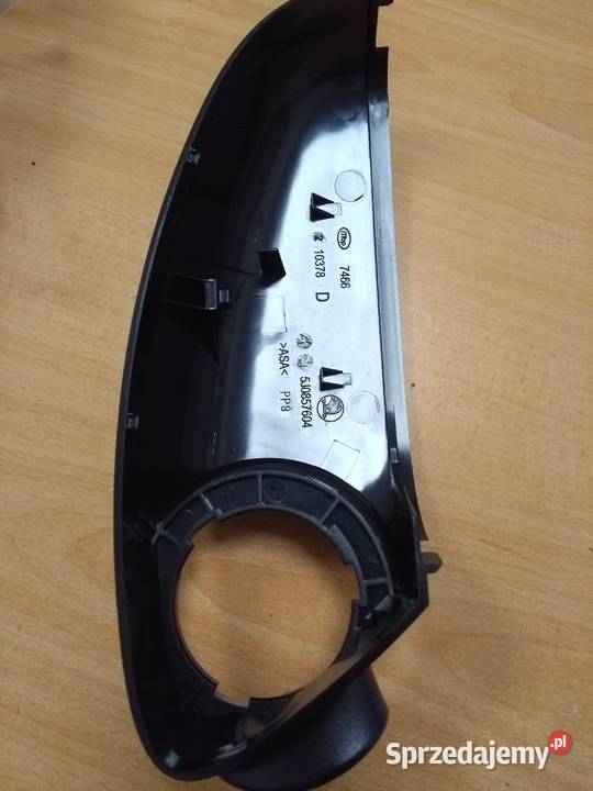 Osłona Lusterka Prawa Skoda Fabia II 5J0857604 Wyposażenie wnętrza Pilzno