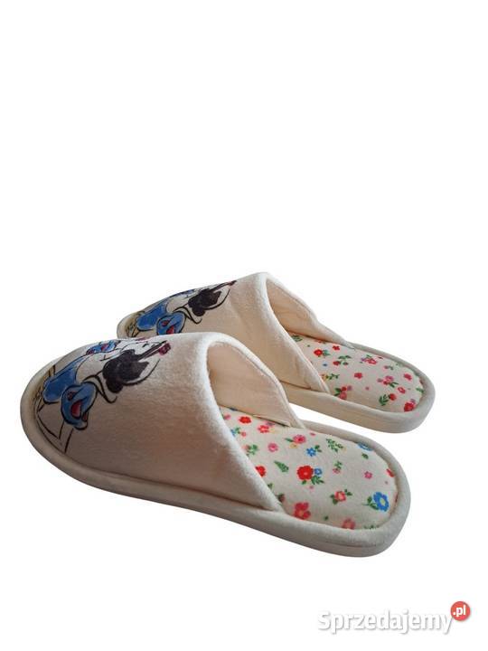 Nowe pantofle Disney 3839